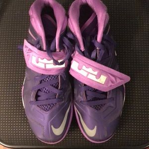 Nike LeBron Zoom Soldiers VII TB purple
